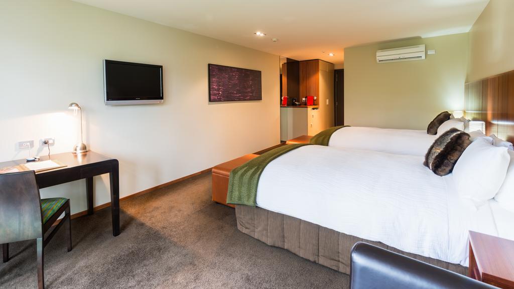 Legacy Te Waonui Hotel פרנץ ג'וזף מראה חיצוני תמונה