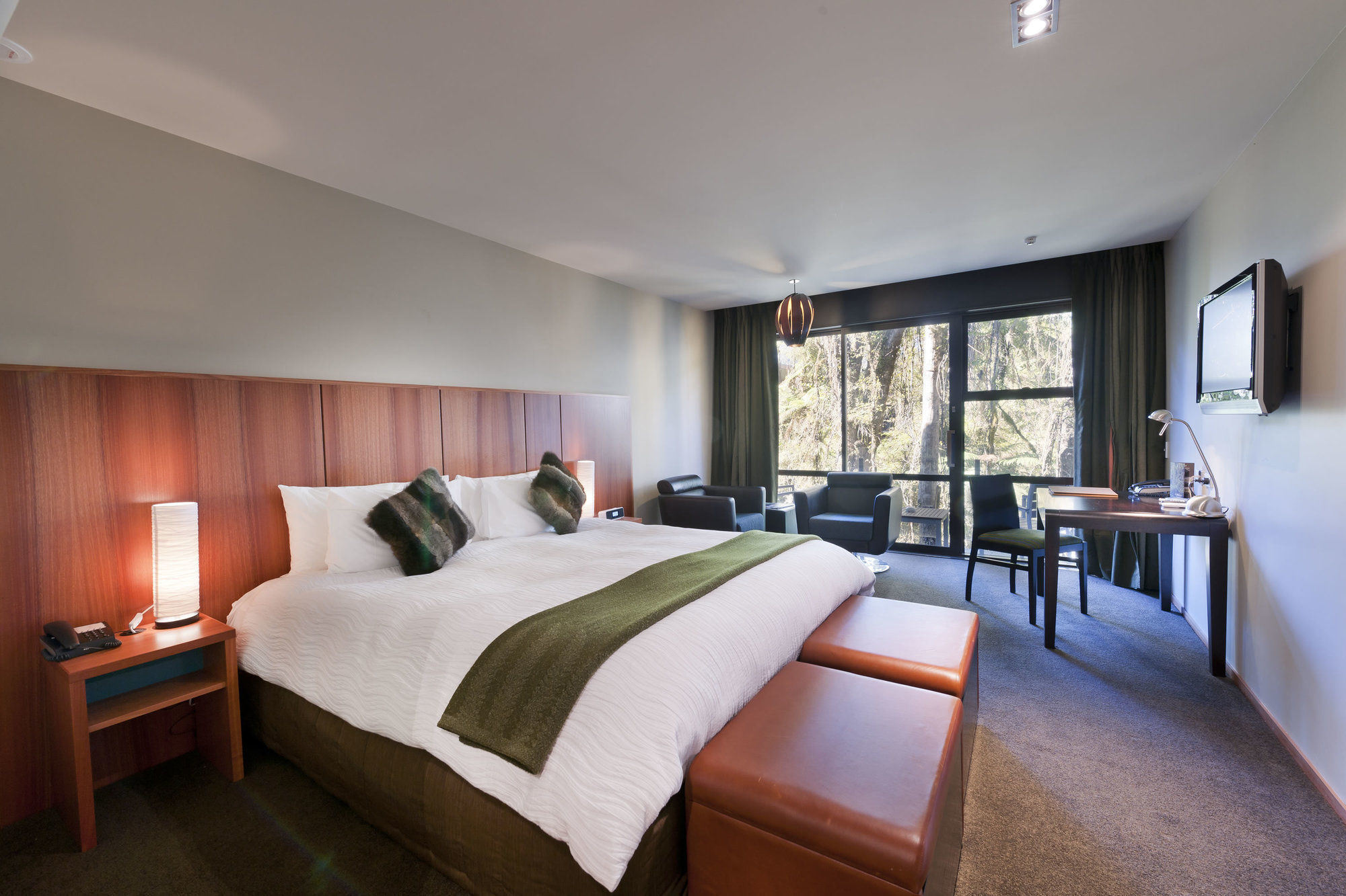 Legacy Te Waonui Hotel פרנץ ג'וזף מראה חיצוני תמונה